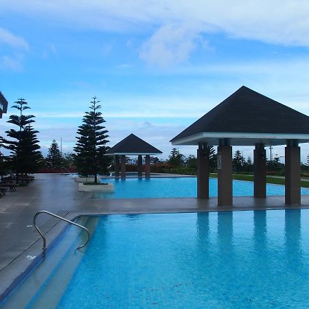 Cozy Family Suite With Stunning View Of Taal Tagaytay City Esterno foto